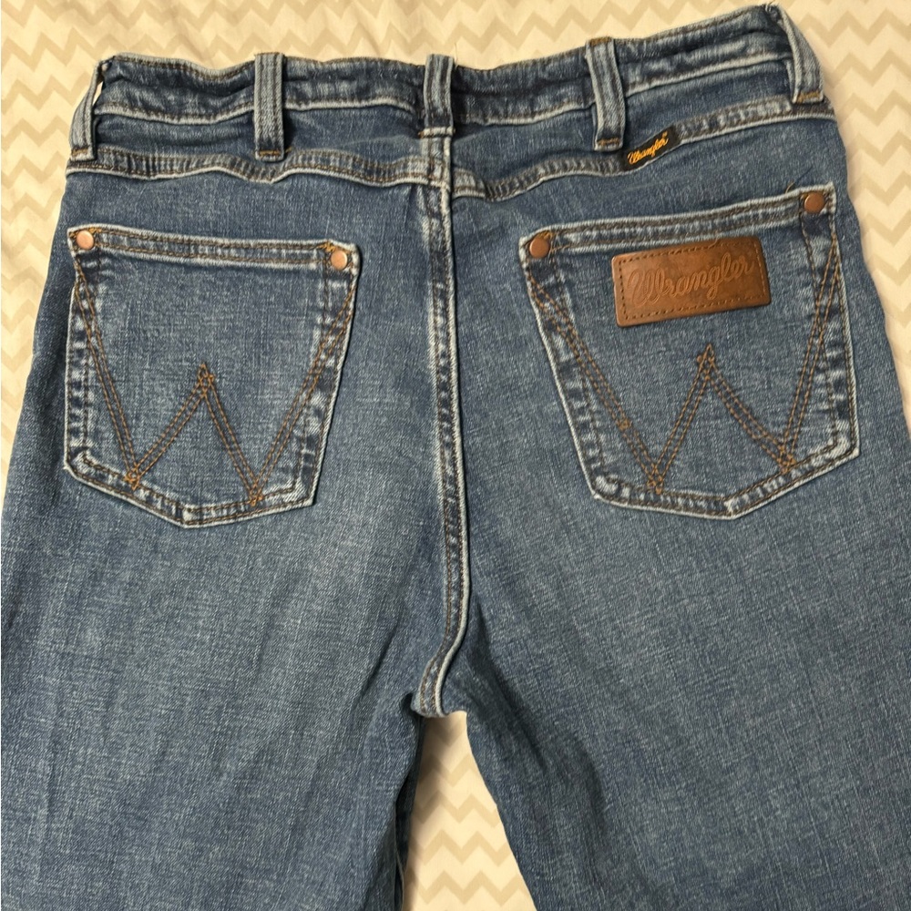 Wrangler High Rise Trumpet Jeans
